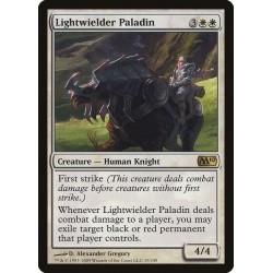 Lightwielder Paladin // Paladín Portador de Luz (F)